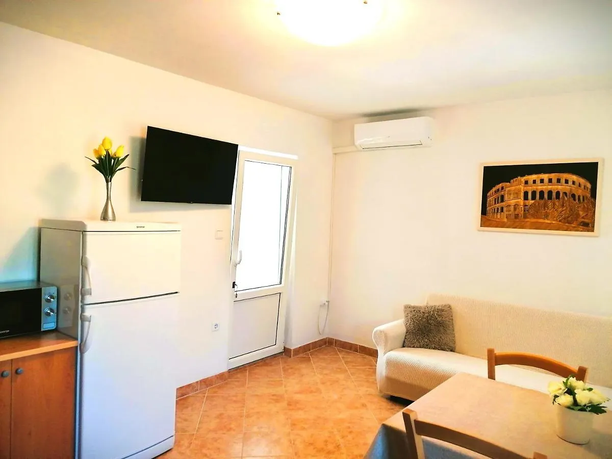 Apartment Karlo - City Center Pag Town 0*,  Kroatien
