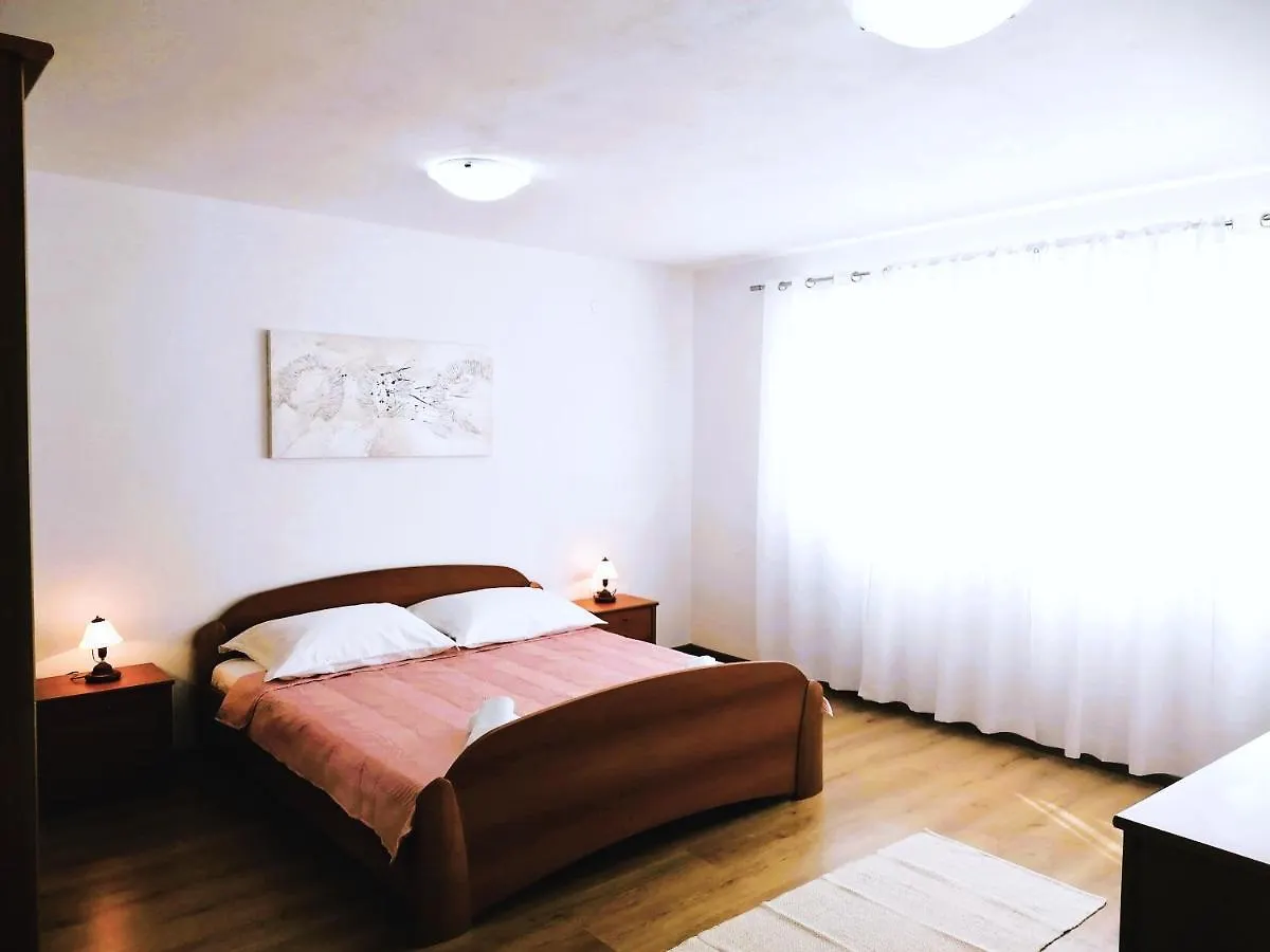Apartment Karlo - City Center Pag Town