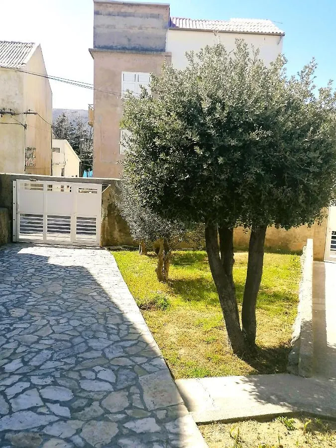 Apartment Karlo - City Center Pag Town Kroatien